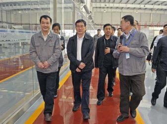 河北省常務(wù)副省長楊崇勇到唐鋼調(diào)研